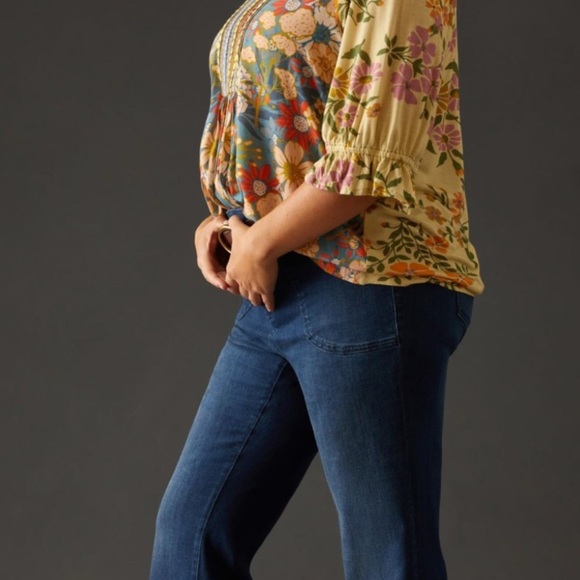 Bl-nk Stephanie Top Sold at Anthropologie Size L Blue Motif - Picture 4 of 12